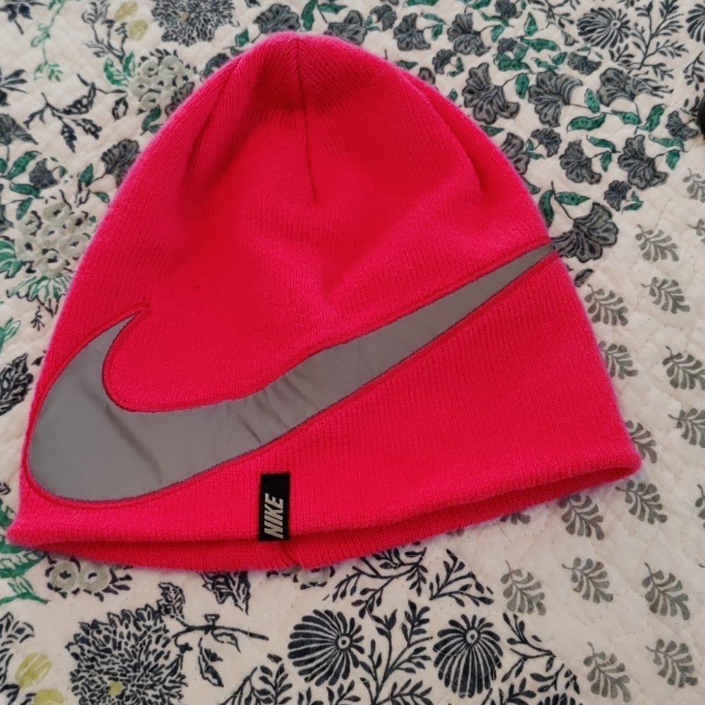 Girls Nike hat
